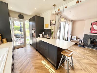 Picture 10